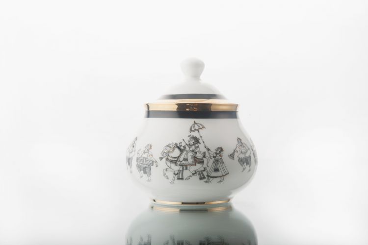 BYAH - TEA POT, CREAMER & SUGAR POT SET - Image 3